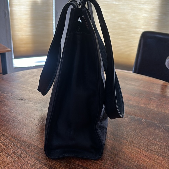 Nicole Miller Black Shoulder Bag - Picture 6 of 13